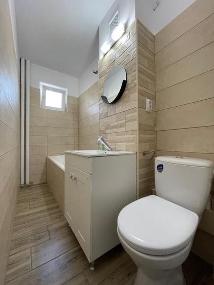 Apartament cu 2 camere semidecomandat în Girocului
