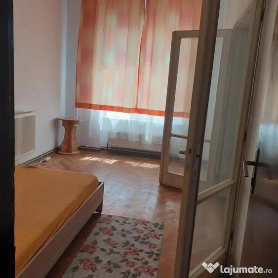 Apartament 2 camere zona TRACTORUL,str Octavian Goga - 3