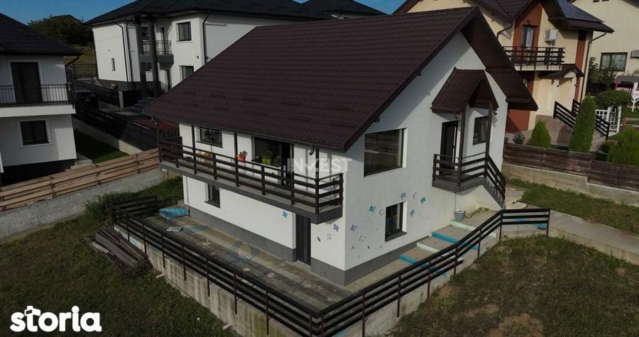 Casă cu 3 camere cu Teren 1550 Mp în Golăiești