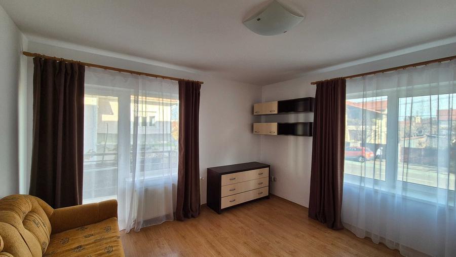 Apartament cu 3 camere decomandat în Gheorgheni
