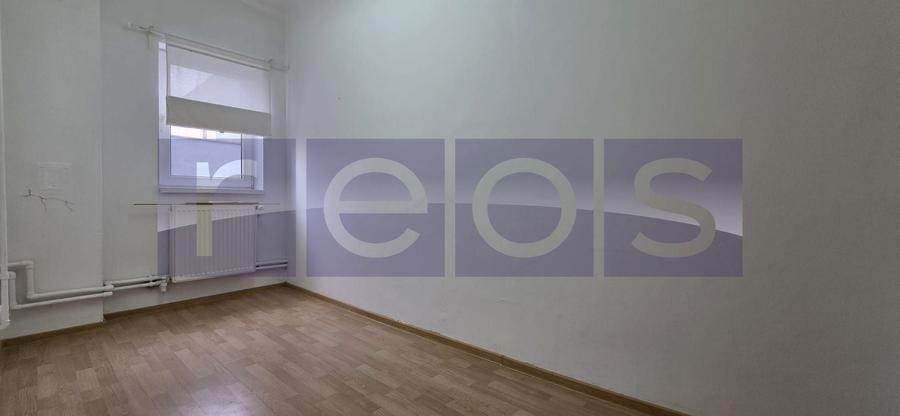 Apartament cu 5 camere decomandat în Dorobanți