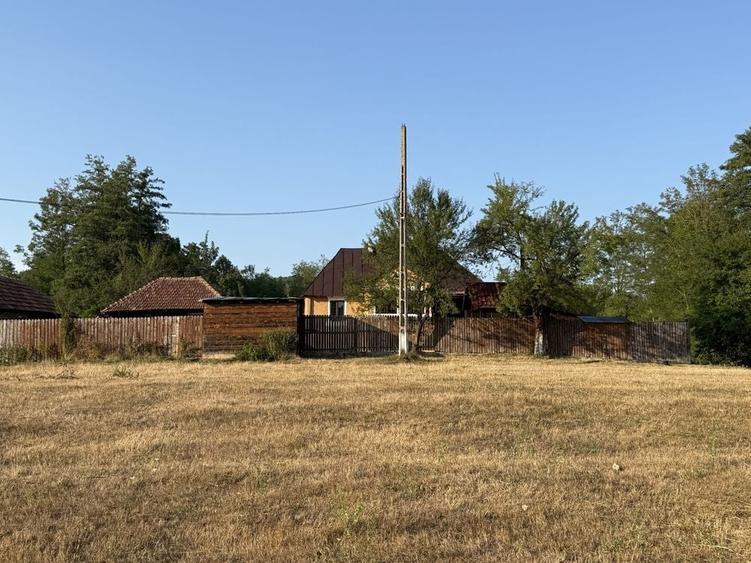 Casă cu 3 camere în Seliștea