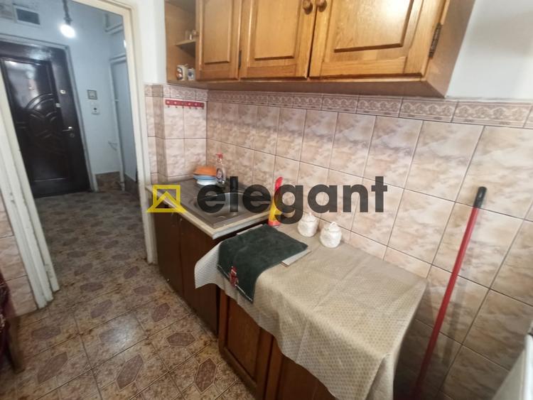 Apartament cu 2 camere semidecomandat, mobilat în Valea Rosie