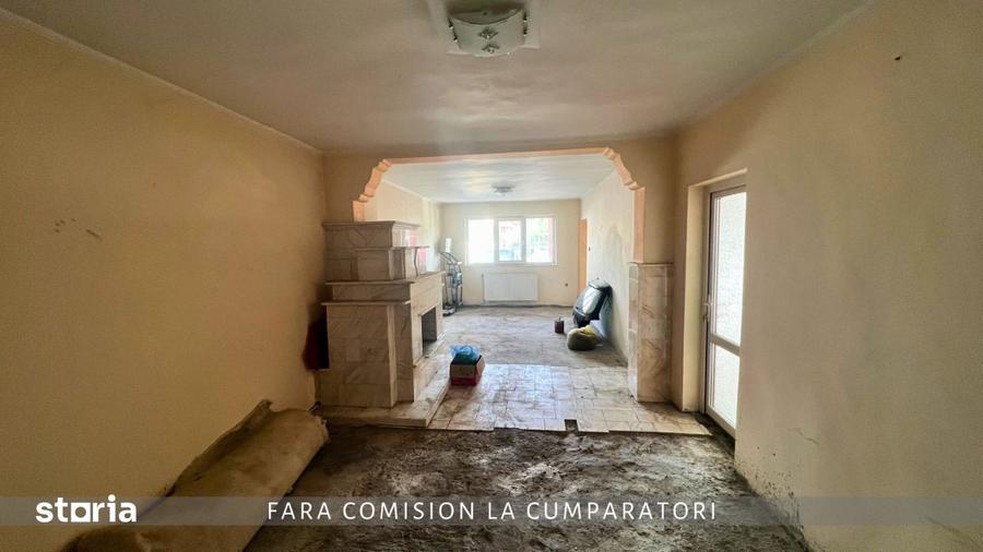 Casă cu 5 camere cu Teren 500 Mp în Goranu