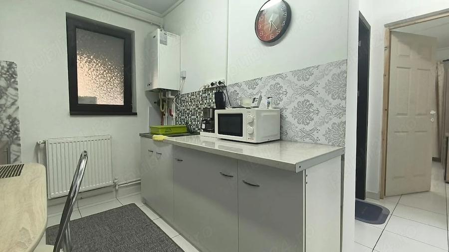 Apartament cu 2 camere decomandat în 22 Decembrie