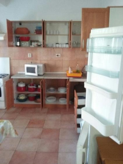 Casă individuală cu 5 camere cu Canalizare în Exterior Nord