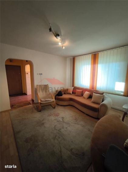 Apartament cu 4 camere în Central