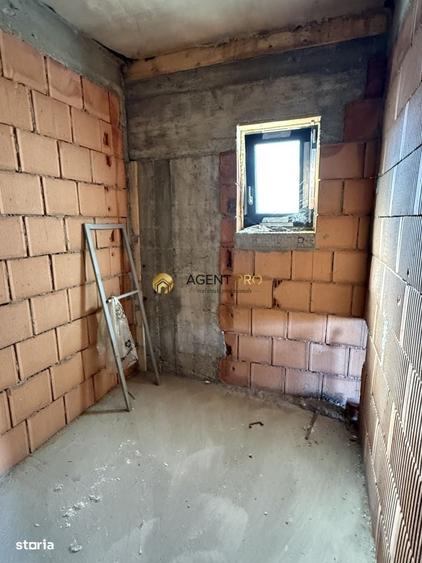 Casă cu 4 camere cu Teren 426 Mp în Central