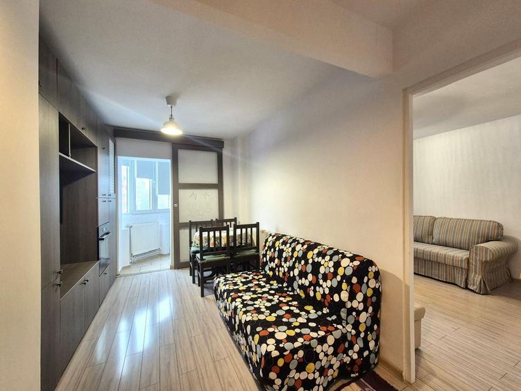 Apartament cu 2 camere decomandat, mobilat în Calea București