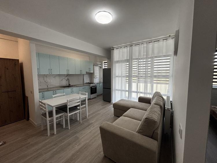 Apartament cu 2 camere semidecomandat în Lunca Cetățuii