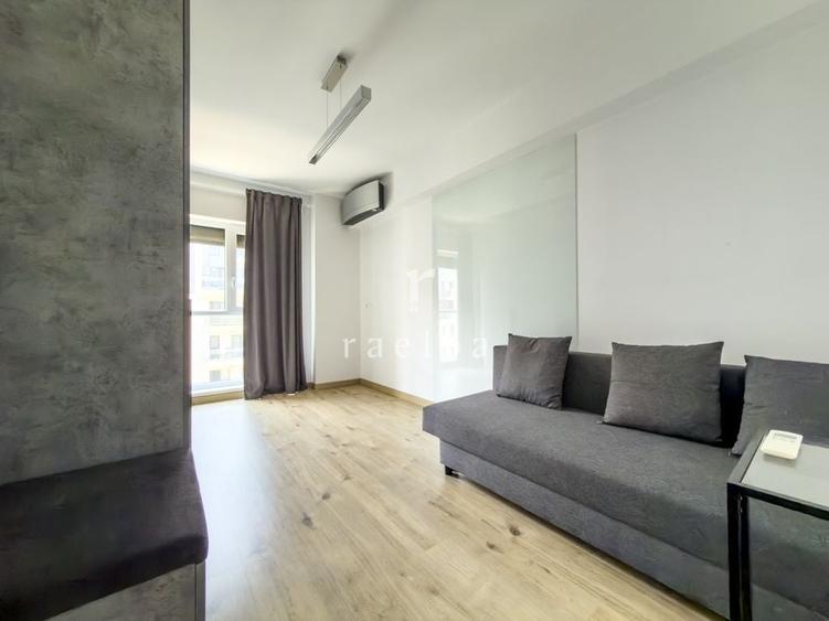 Apartament cu 3 camere decomandat în Aviației