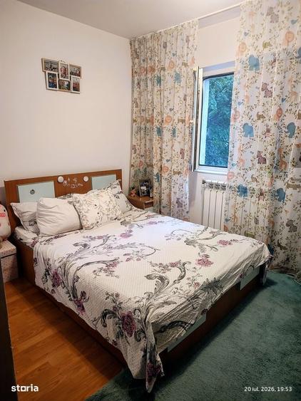 Apartament cu 3 camere decomandat în Inel II