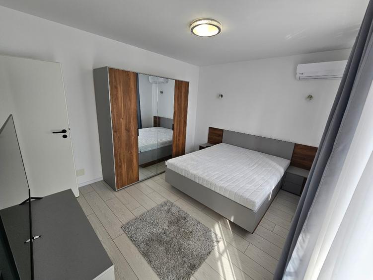 Duplex cu 4 camere cu Teren 300 Mp în Domnești
