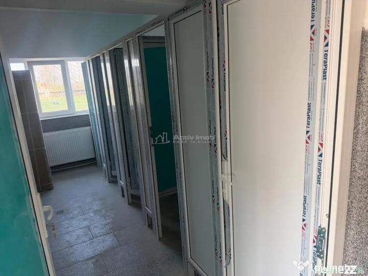 Casă cu 20 camere cu Teren 300 Mp în Central