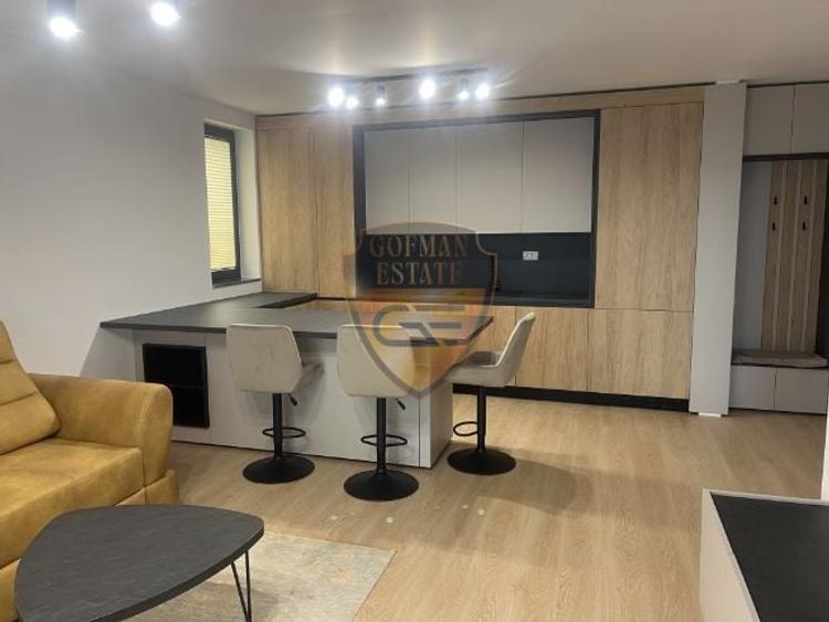 Apartament cu 2 camere decomandat în Pescărie
