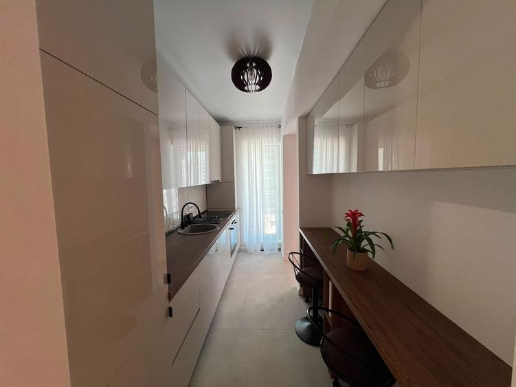 Apartament cu 3 camere decomandat, mobilat în Pipera — fotografia 3