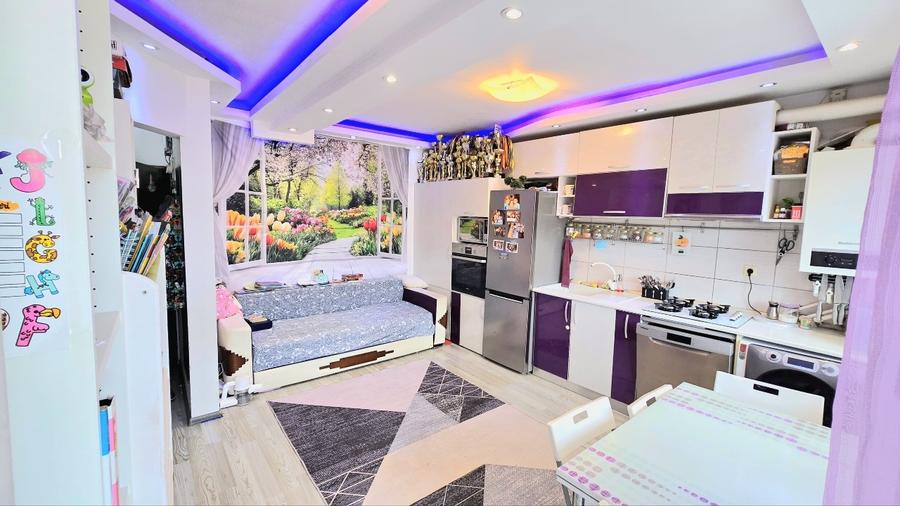 Apartament cu 3 camere decomandat în Brâncoveanu