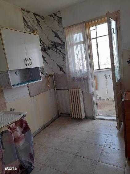Apartament cu 2 camere decomandat în Mărășești