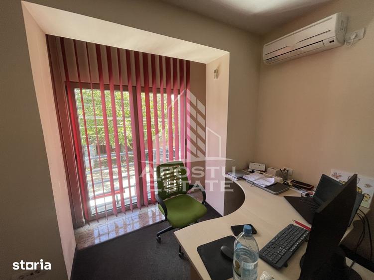 Spatiu birouri 60 mp, 2 camere si 2 bai, Zona Girocului - 1
