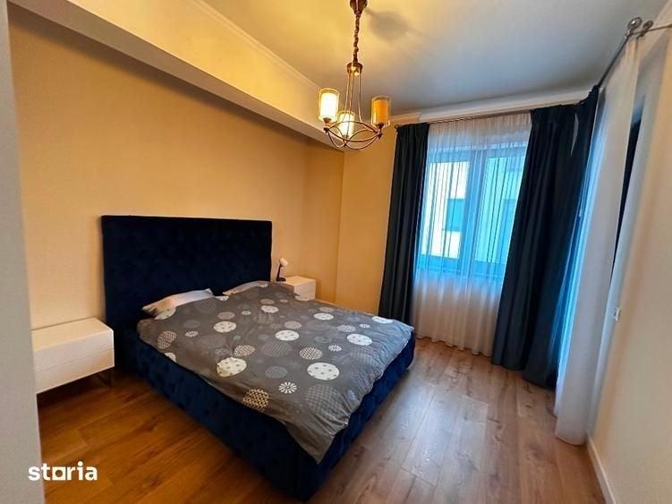 Apartament cu 3 camere semidecomandat în Grivița
