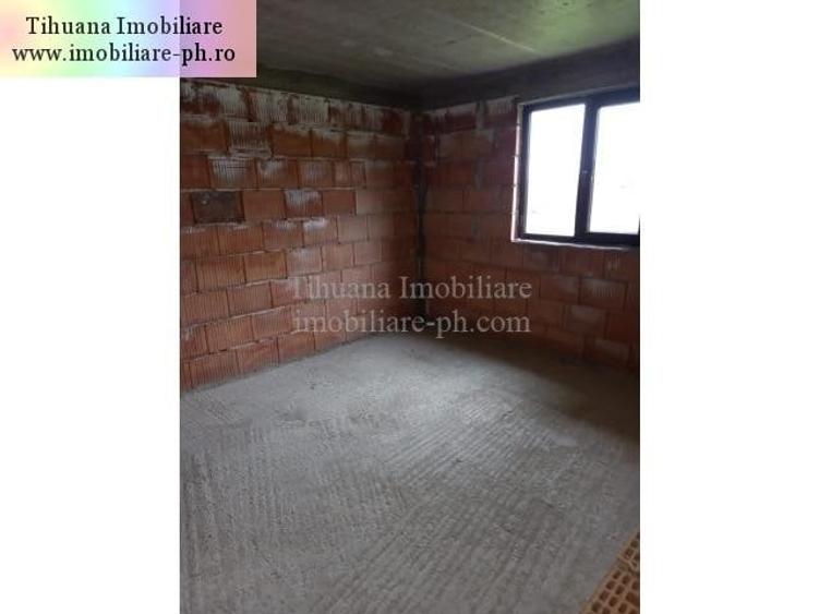 Casă individuală cu 4 camere cu Canalizare în Lipănești