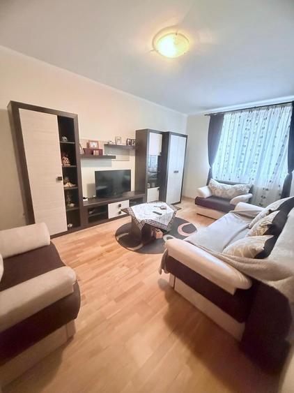 Apartament 3 camere de închiriat, etaj 1, mobilat și utilat complet - 1