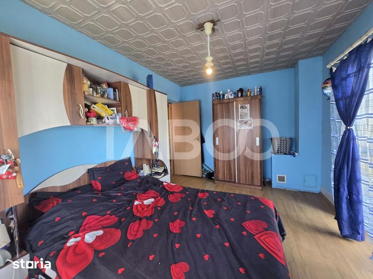 Casă cu 4 camere cu Teren 264 Mp în Tineretului