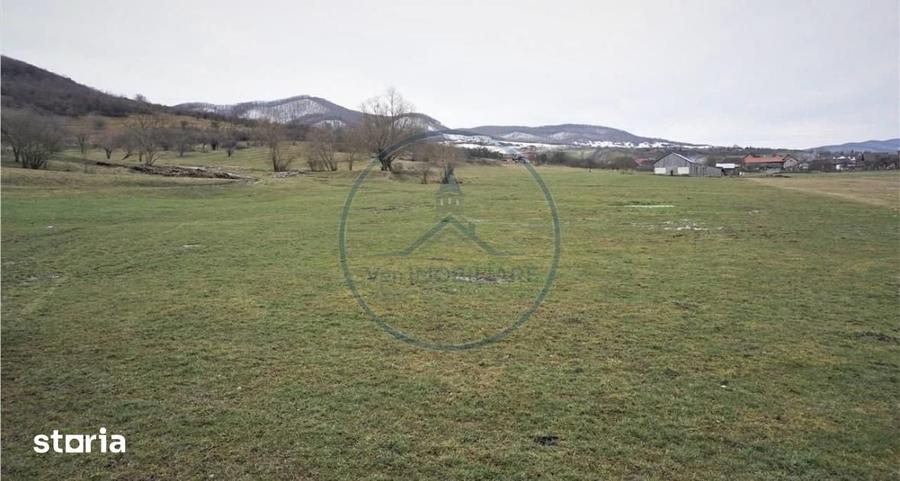 Teren de 7200 mp, în Șieu