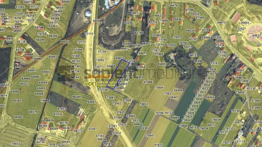 Teren Construcții intravilan de 4152 mp, în Sânmartin