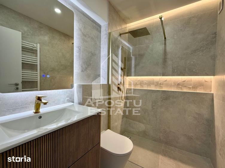 Apartament cu 3 camere, mobilat în Ultracentral