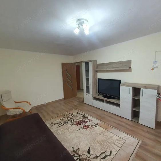 Apartament cu 3 camere decomandat în Exercițiu