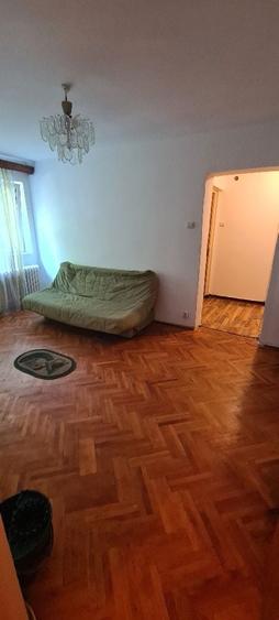 Propriter inchiriez apartament 2 camere - 3