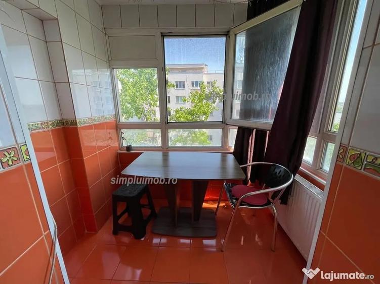 Apartament cu 2 camere decomandat în 1 Decembrie 1918