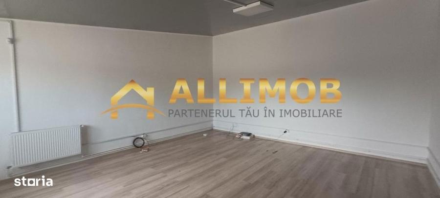 Spațiu comercial, de 140 mp, în Mihai Bravu