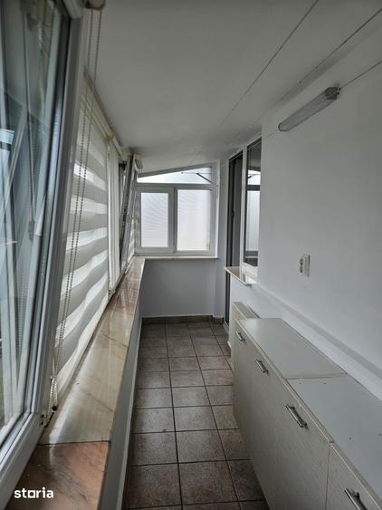 Apartament cu 3 camere decomandat în Tomis II