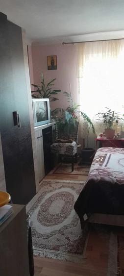 Casă cu 2 camere cu Teren 142 Mp în Câmpia Turzii