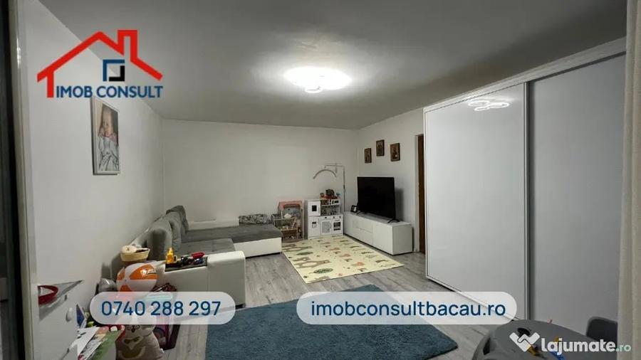 Apartament cu 2 camere decomandat în Banca Națională