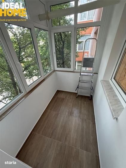 Apartament cu 2 camere decomandat în Podul de Fier