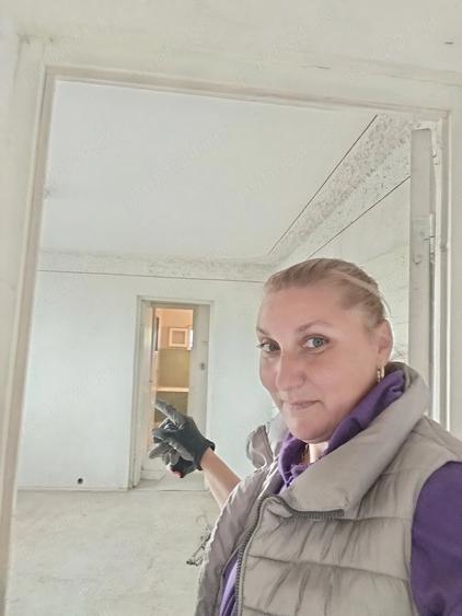 Apartament cu 2 camere nedecomandat în Central