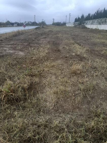 Teren de 2750 mp, în Nord