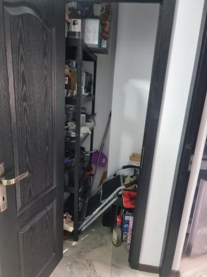 Apartament cu 3 camere decomandat, mobilat în Putna