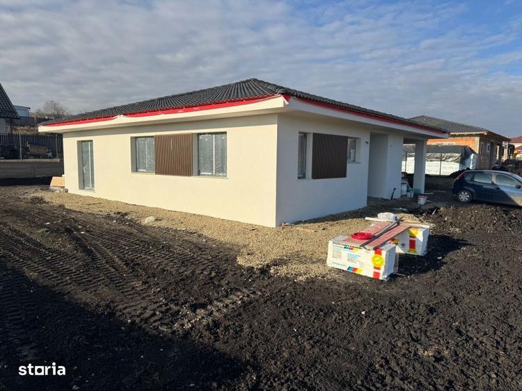 Casă cu 4 camere cu Teren 650 Mp în Baciu