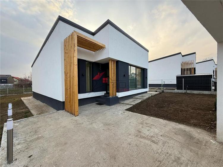 Casă cu 4 camere cu Teren 520 Mp în Miroslava
