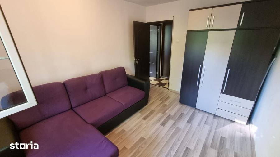 Apartament cu 3 camere în Crângași