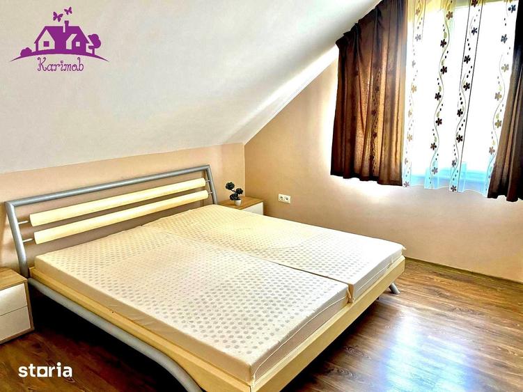 Casă cu 7 camere cu Teren 600 Mp în Sânmartin