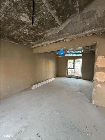 Casă cu 4 camere cu Teren 250 Mp în Central