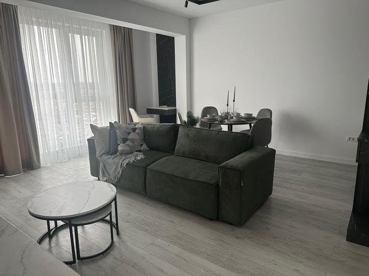 Apartament cu 2 camere decomandat în Tunari