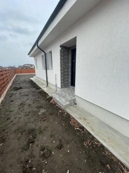 Casă cu 3 camere în Țegheș - 10