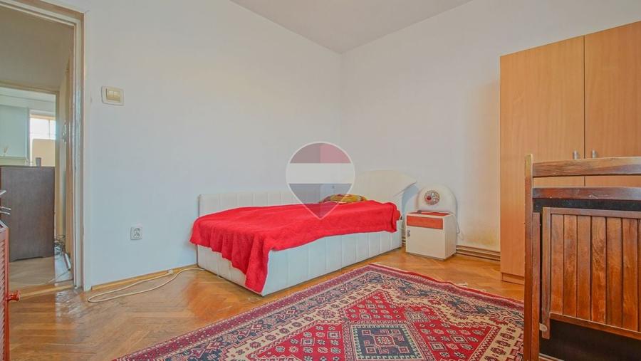 Apartament cu 3 camere decomandat în Blumăna
