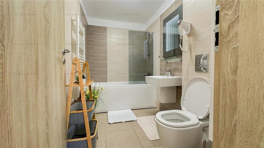 Apartament cu 2 camere decomandat, mobilat în Tractorul